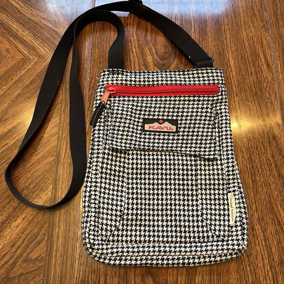KAVU Handbags - Kavu Keeper Crossbody Shoulder Bag Black Red Houndstooth Limited Edition Alabama